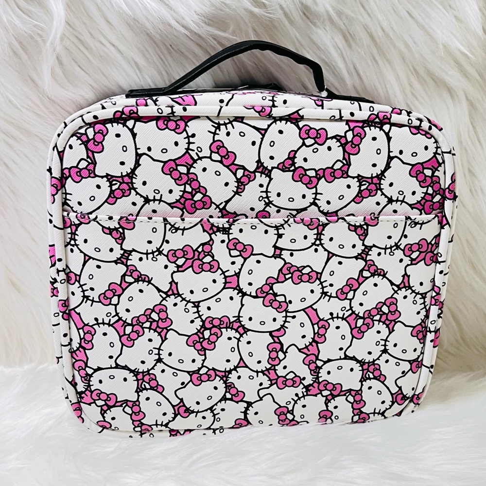Hello Kitty Bundle - Picture 3 of 11